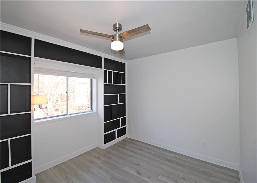 Building Photo - 91 Rumson Rd NE