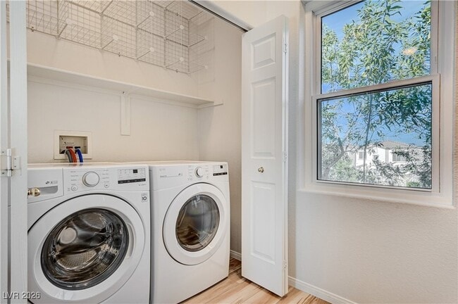 Building Photo - 7696 W Trails Park Pl