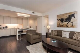Building Photo - 11850 Freedom Dr