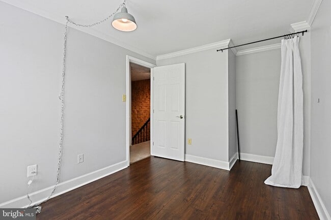 Building Photo - 1646 Barnstead Dr