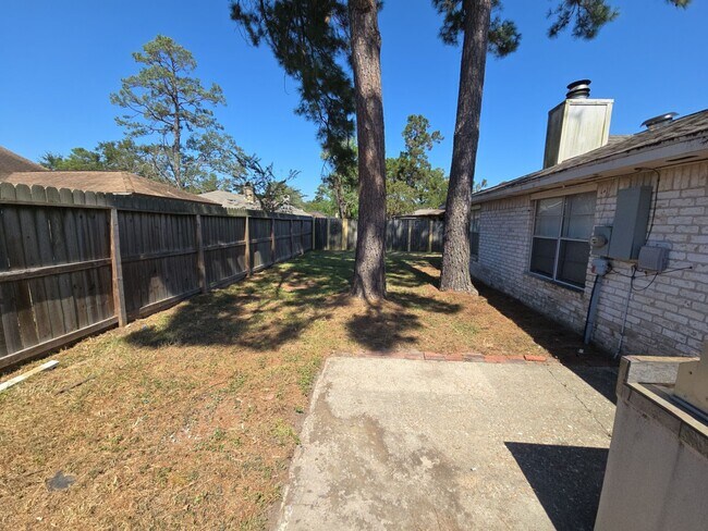 Building Photo - 23207 Pine Post Ln