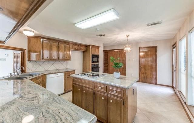 Building Photo - 542 Kingfisher Dr