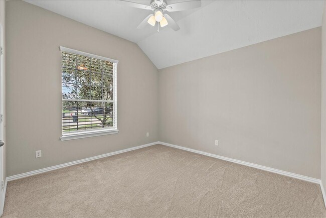 Building Photo - 2120 Red Timber Ct