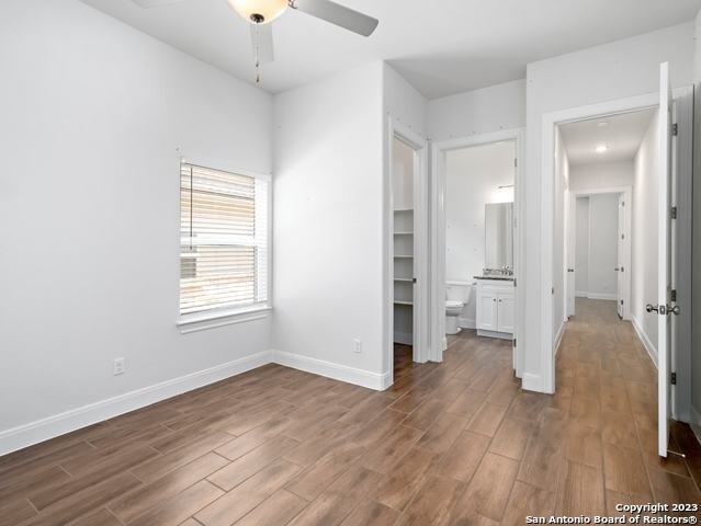 Building Photo - 530 Carriage House