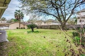Building Photo - 4934 N Braeswood Blvd