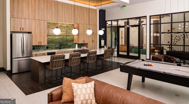 Building Photo - 6000 Ava Ave