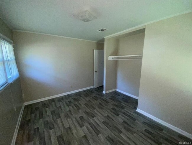 Building Photo - 2454 Spruce Curve