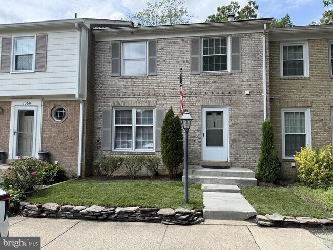 Building Photo - 7378 Jiri Woods Ct