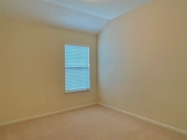 Building Photo - 910 Pickett Hill Ln