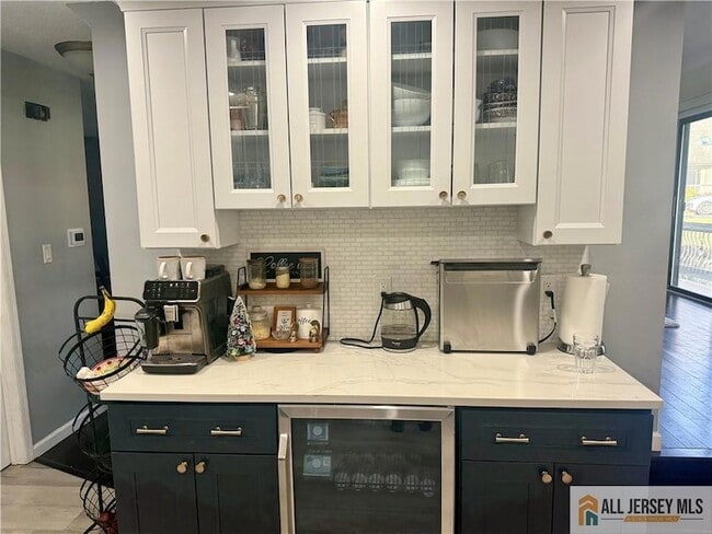 Building Photo - 44 Wisteria Ct