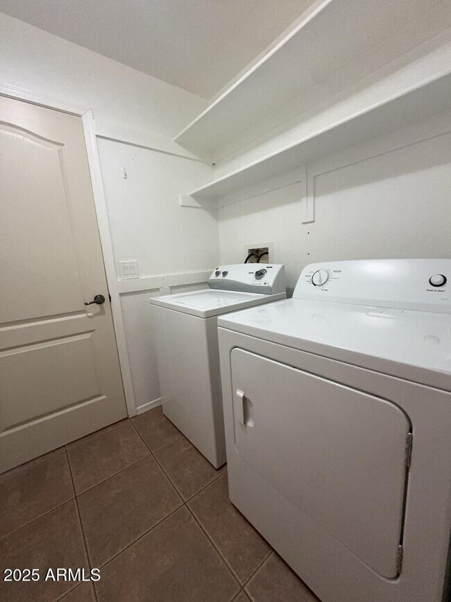 Building Photo - 4651 Big Bend St