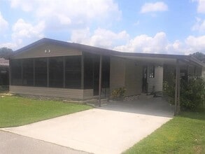 Building Photo - 2055 S Floral Ave