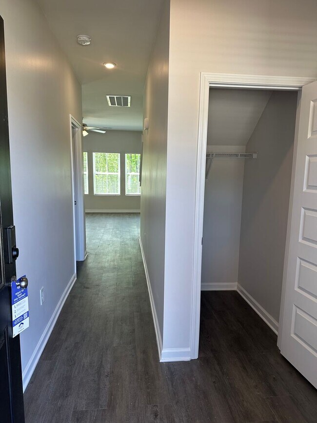 Building Photo - Pre-Leasing Now! Charming 3-Bedroom, 2.5-Bath Home in Cullman — Available Soon