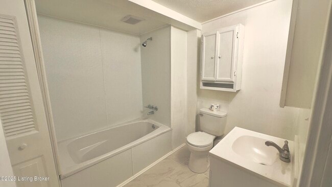 Building Photo - 1508 Beech St