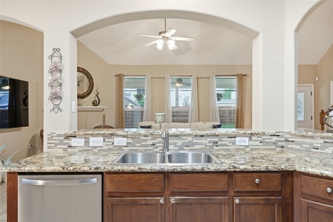 Building Photo - 5106 Westwood Pines Dr