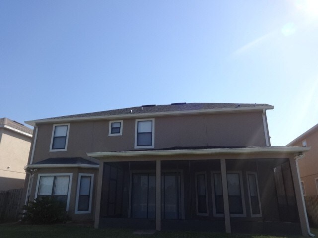 Building Photo - 1545 Amaryllis Cir