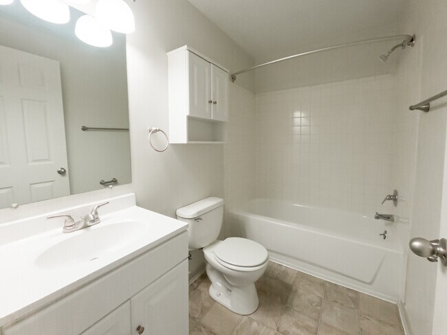 Building Photo - Madison Apartments