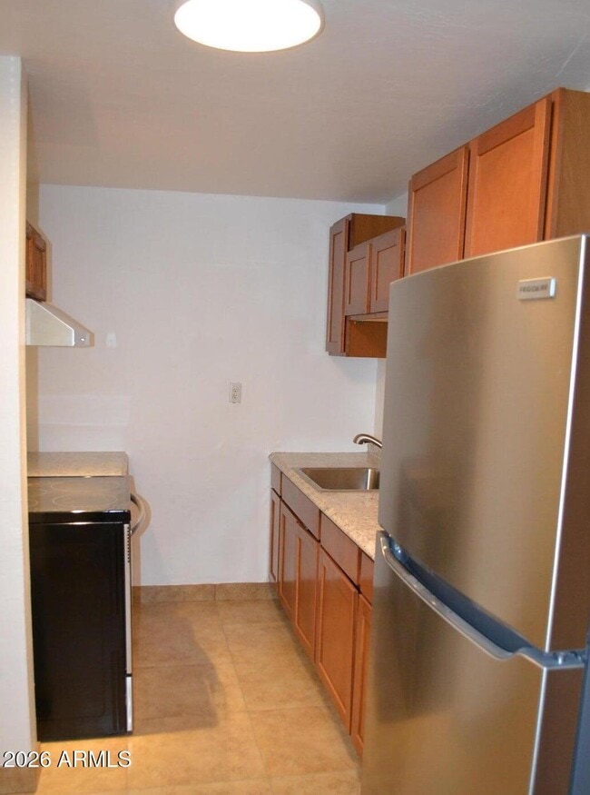 Building Photo - 44 N Mountain Rd