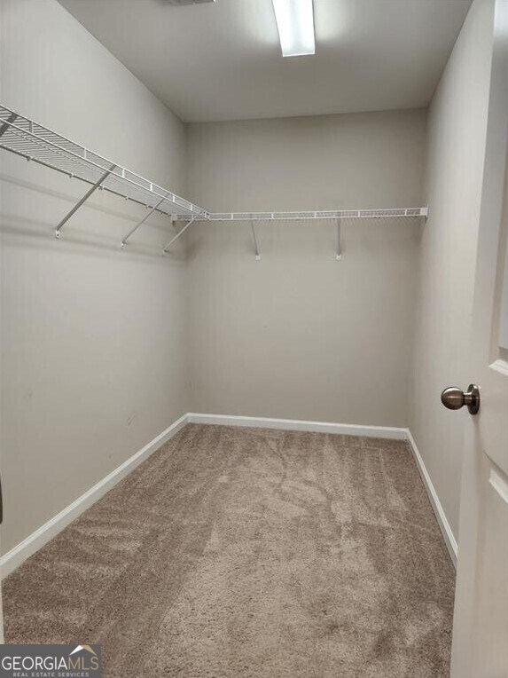 Building Photo - 171 Northaven Ave