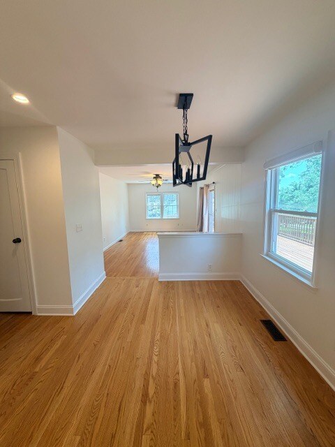 Building Photo - 238 Pond Dr