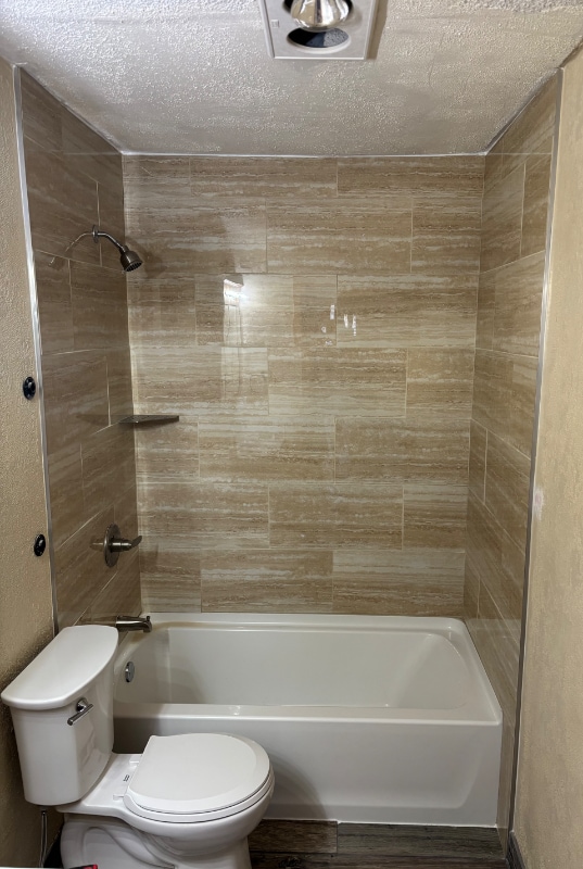 Building Photo - 735 County Rd 1350