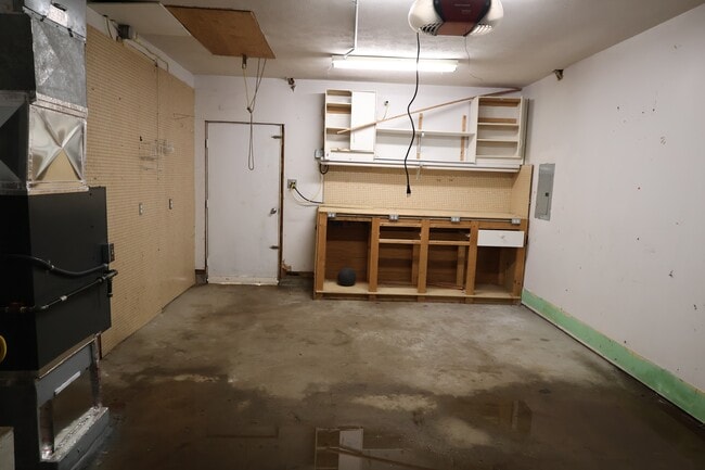 Building Photo - 4993 Vance