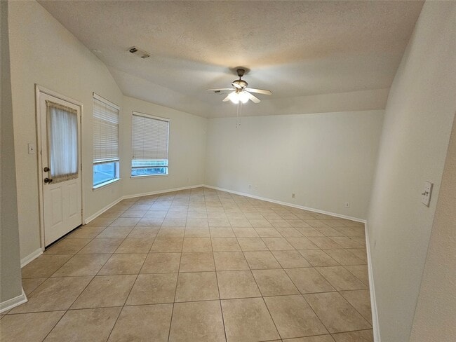 Building Photo - 201 Cedar Branch Dr