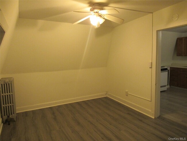 Building Photo - 26 Oakland Ave