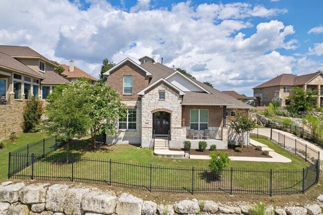 Building Photo - 2304 Arroyo Grande