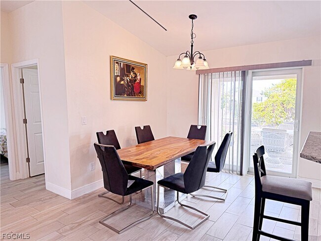 Building Photo - 1111 NW 19th Terrace