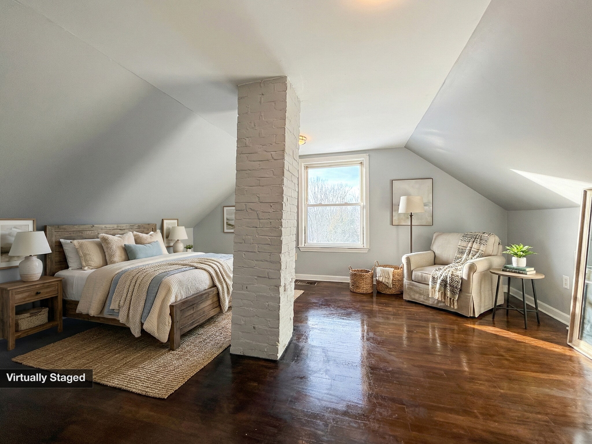 Building Photo - 712 East St