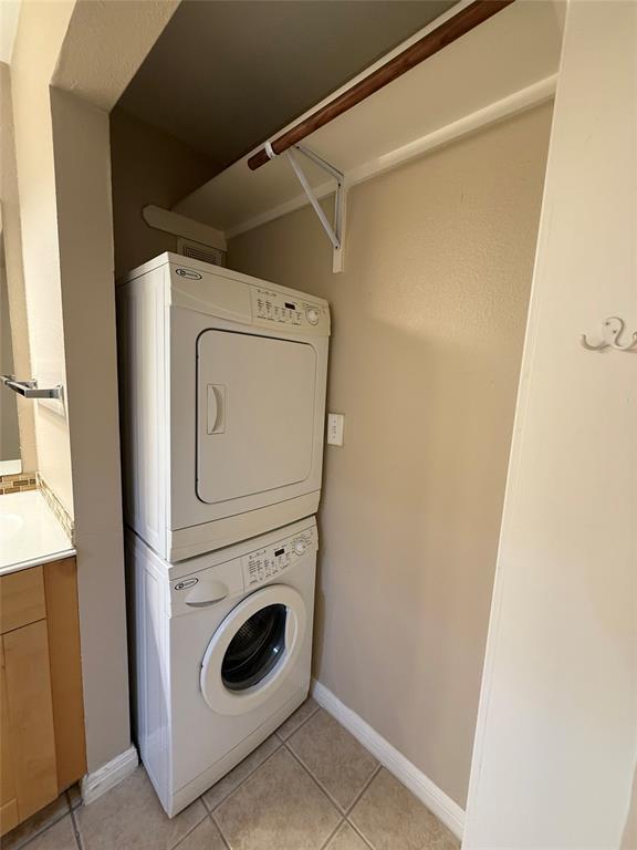 Building Photo - 7685 Northcross Dr