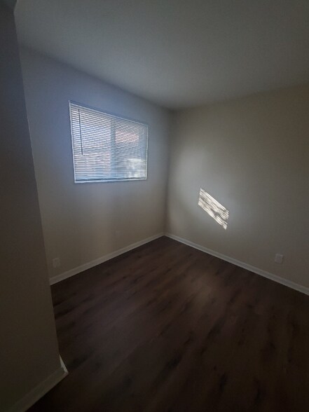 Building Photo - 2838 Joyce Ave