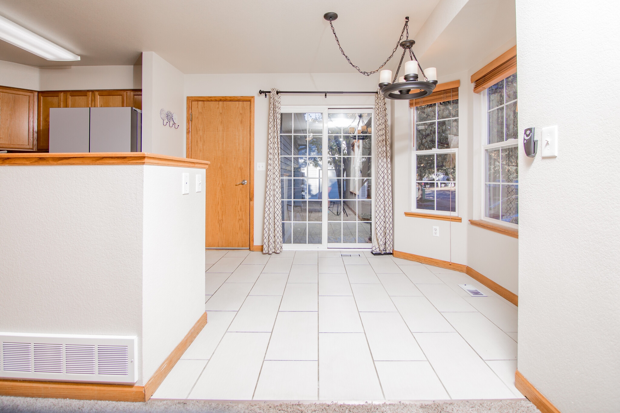 Kitchen Nook - 1115 W Swallow Rd