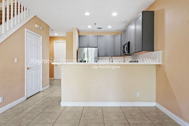 Building Photo - 4649 SW 75th Way