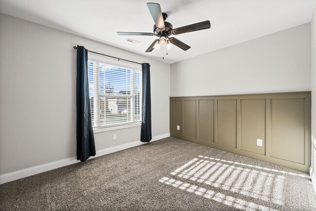 Building Photo - 1796 Rains Rd