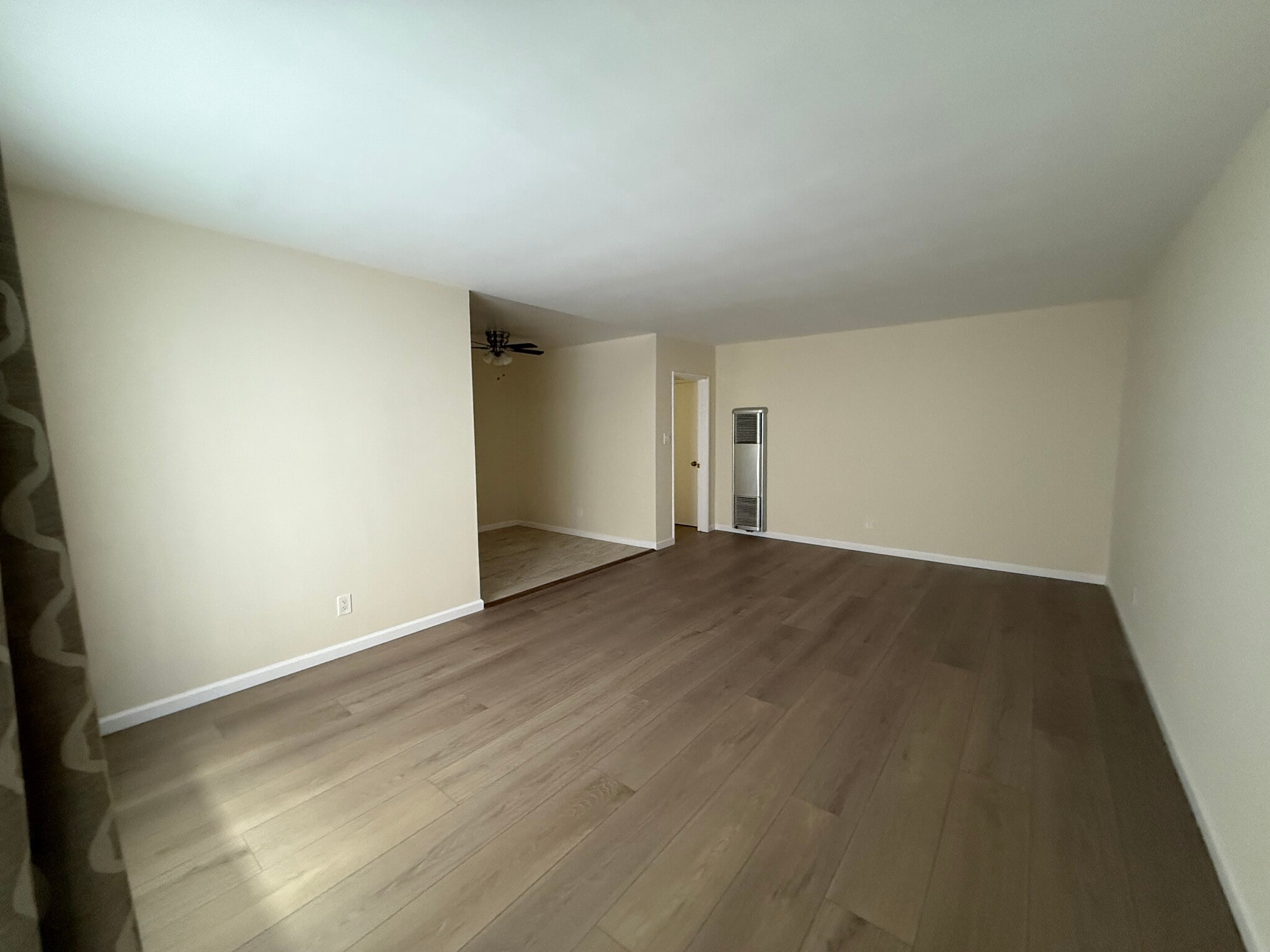 Building Photo - 145 Normandie Ave