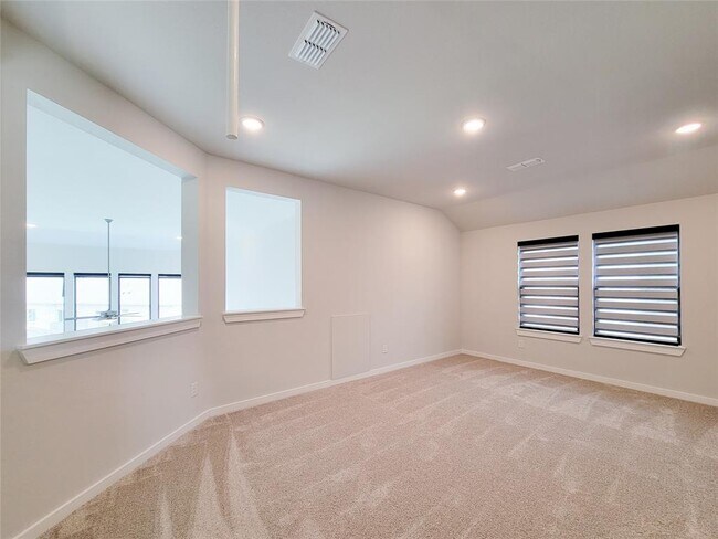 Building Photo - 18206 Summerland Lk Wy