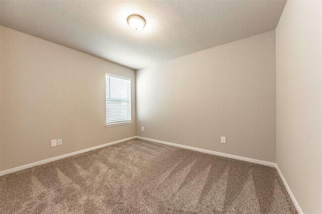Building Photo - 8224 Tourmaline Wy