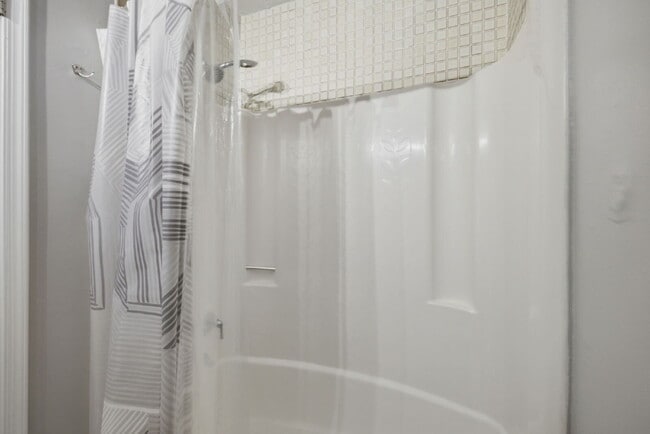 Building Photo - 5475 Davis Way