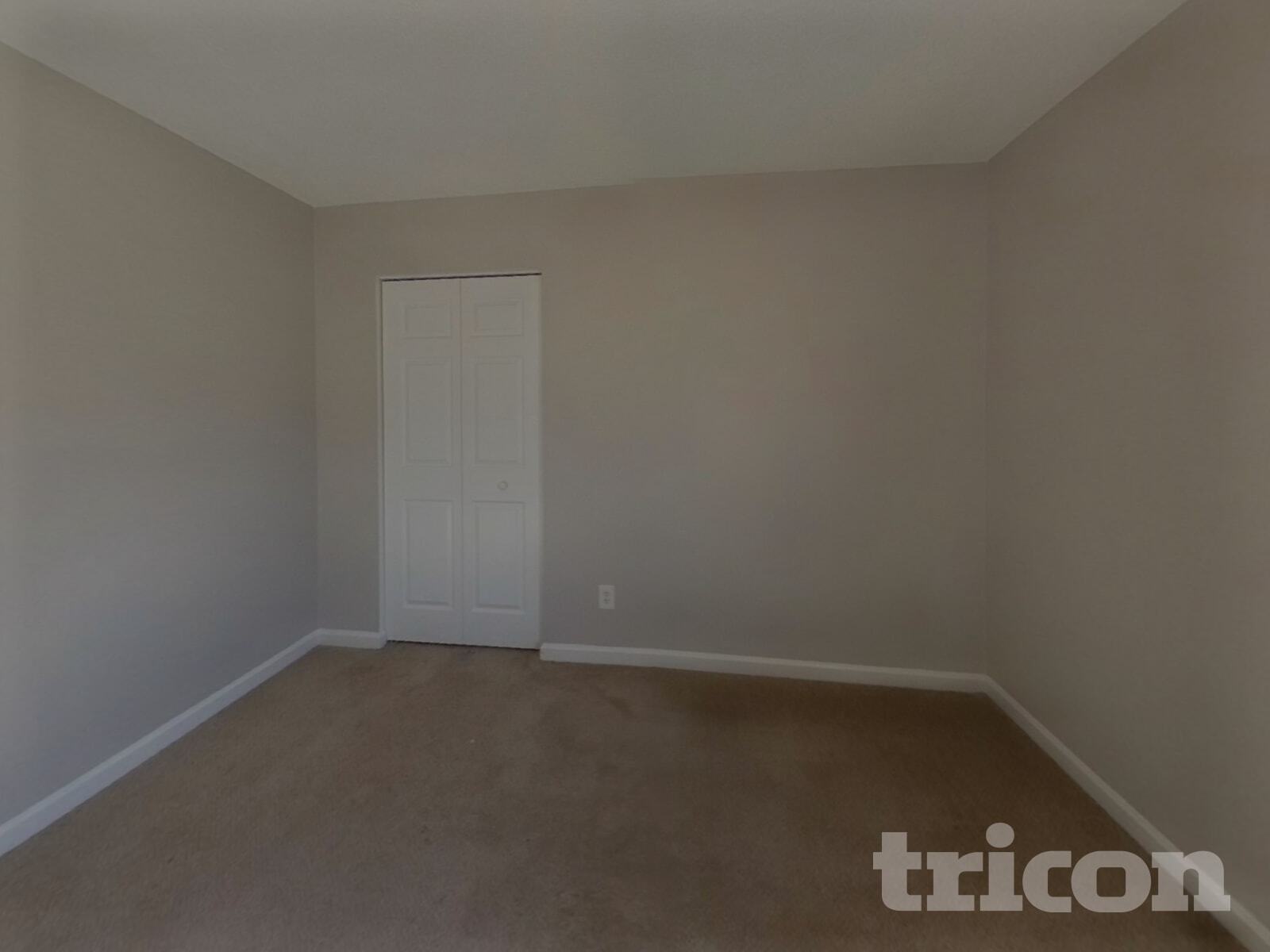 Building Photo - 482 Fox Trot Dr