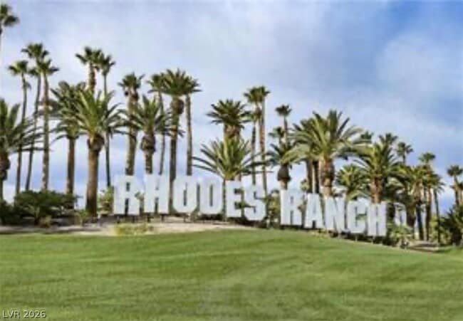 Building Photo - 399 Center Green Dr