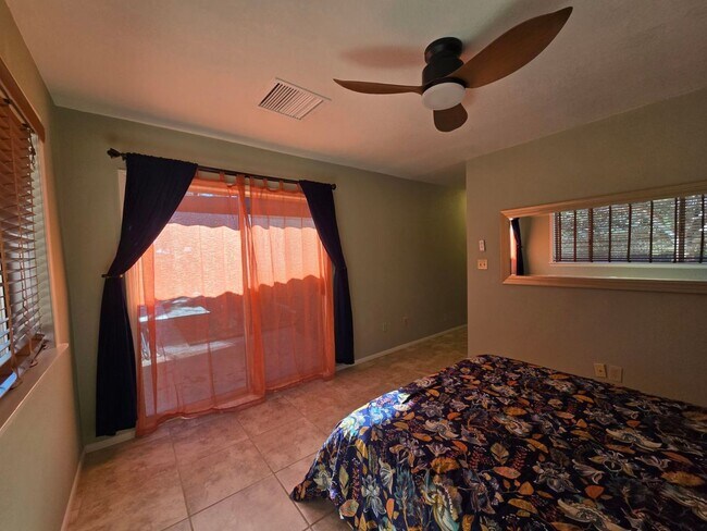 Building Photo - Furnished, 1-Year Long-Term Rental