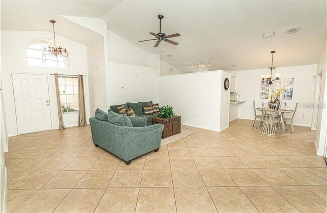 Building Photo - 11878 Shotgate Ct