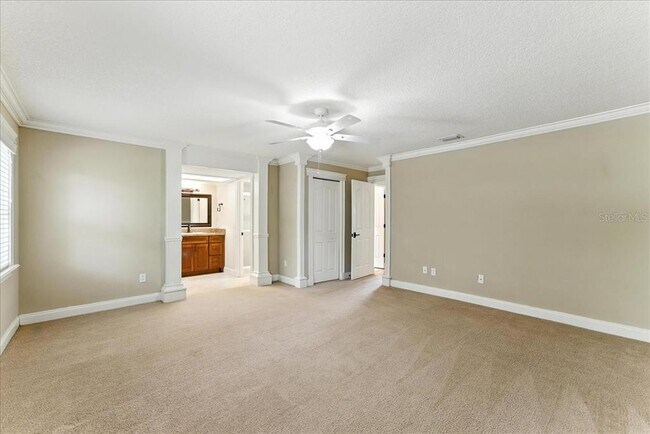 Building Photo - 1067 Chokecherry Dr