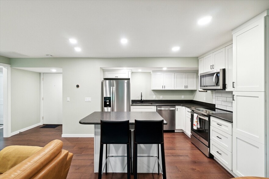 Building Photo - 1807 Fair St