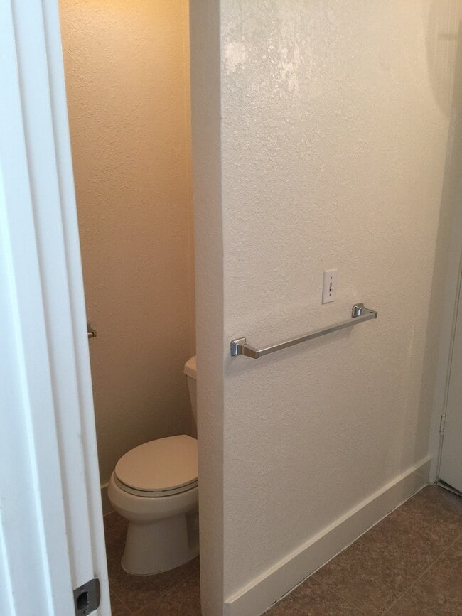 Building Photo - 3685 Arizona St