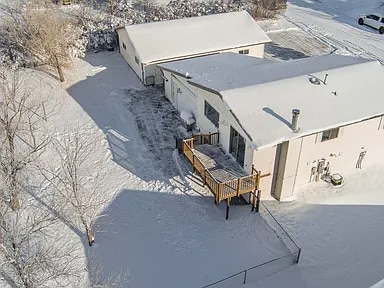 Building Photo - 1731 5th Ave NE