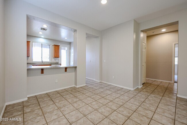 Building Photo - 42914 N Challenger Trail