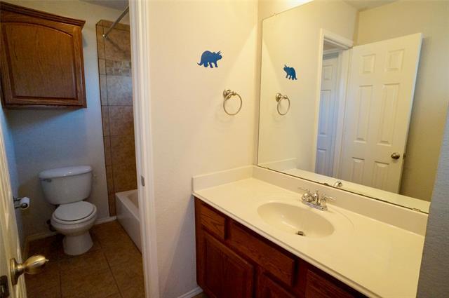 Building Photo - 9304 Clearview Dr